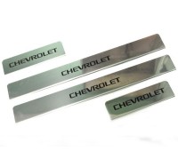 Накладки на пороги Chevrolet-Cobalt краска