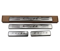 Накладки на пороги Chevrolet-Cruze v1