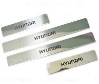 Накладки на пороги Hyundai-Solaris-2014 краска