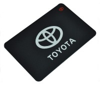 Коврик на панель Toyota