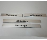 Накладки на пороги Volkswagen-Golf-Jetta краска